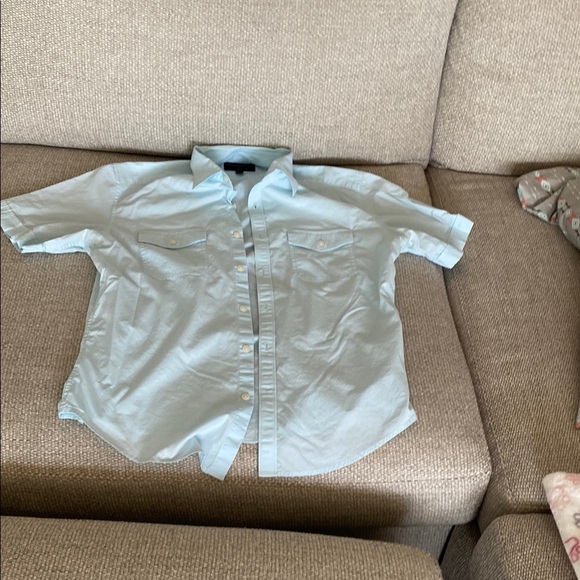 Banana Republic Other - Banana Republic stretch Light Blue Men's Shirt, button down, short sleeves, M